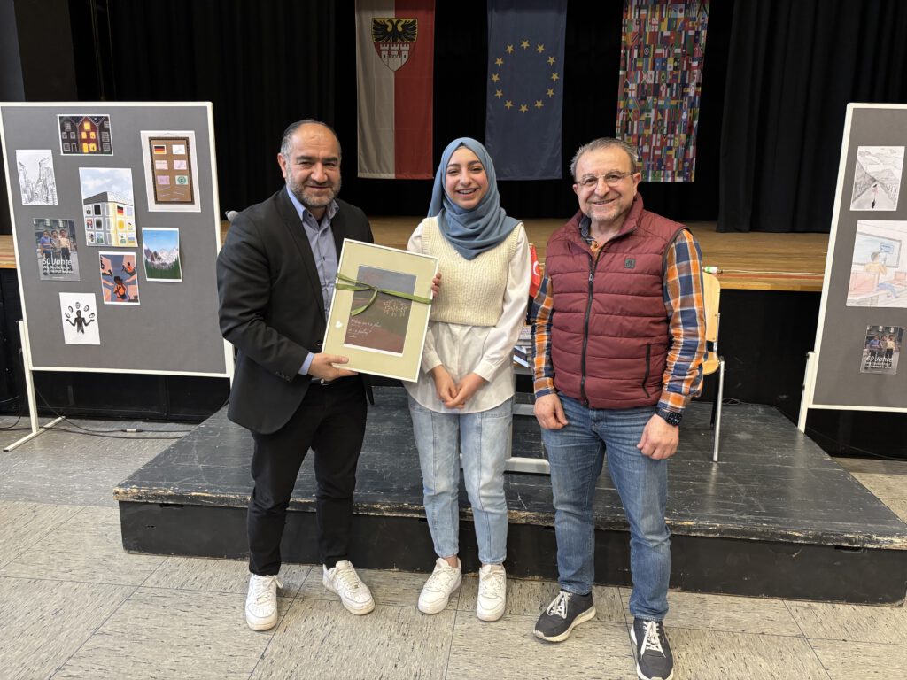 Wie Deutschland zur Heimat wurde? Inspirierendes Podium am Krupp Gymnasium